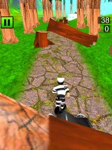 Jungle Crazy Runner: Prisoner Survival 3D Image