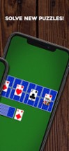 TriPeaks Solitaire: Card Game Image