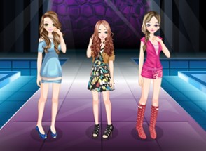 London Girls 2 - Dress up and make up game for kids who love London Image