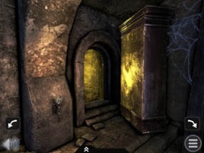 Castle: The 3D Hidden Objects Adventure Game FREE Image