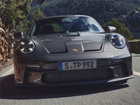 Porsche 911 GT3 Touring Slide Image
