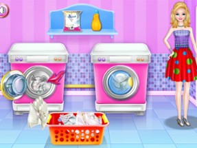 Olivias washing laundry game Image