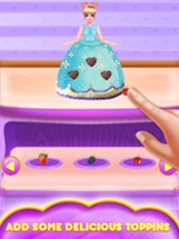 Princess Birthday Cake Maker. Image