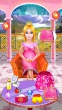 Queen Birth - Games for Girls Image
