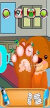 Baby Pet Foot Doctor Girl Game Image